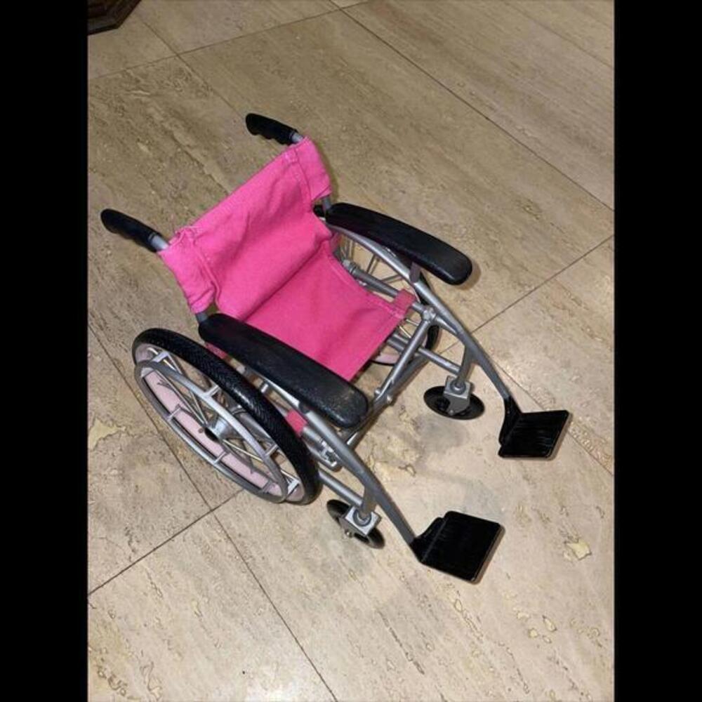 Battat OG Our Generation Dolls Folding Wheelchair